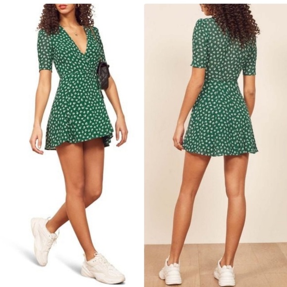 Reformation Lucky Ditsy Floral Wrap Dress Size M - Picture 2 of 13